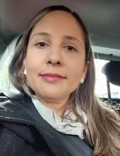 Profile picture for user Aline Simplício Simões